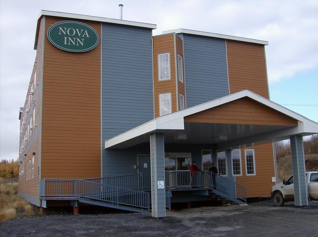 Nova Inn Inuvik Dış mekan fotoğraf